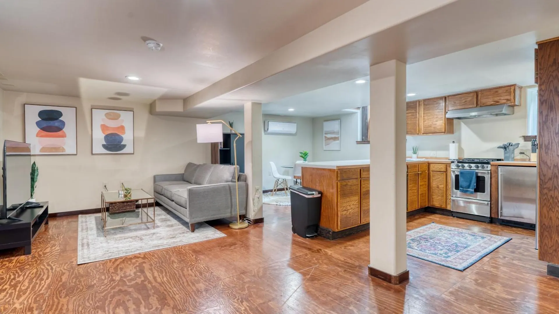 Stay Portland - 4Br Historic Soul District Remodel W Detached Unit Piedmont 0*,  United States