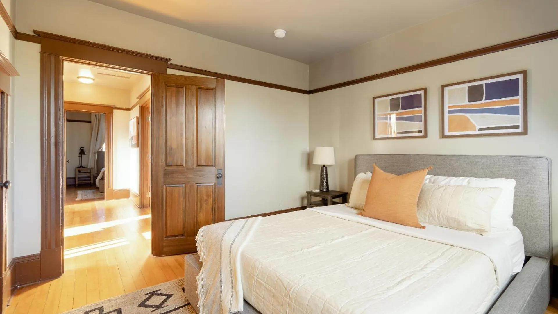Holiday home Stay Portland - 4Br Historic Soul District Remodel W Detached Unit Piedmont United States