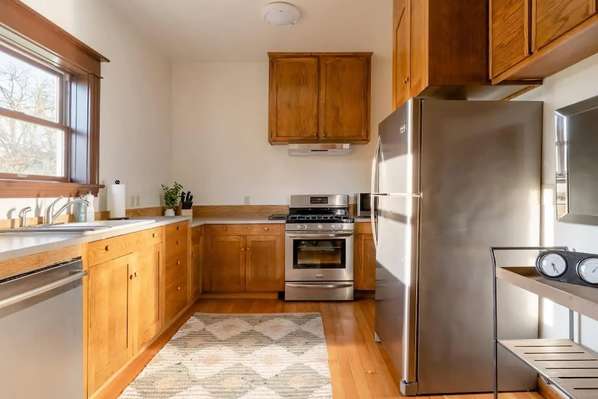 Holiday home Stay Portland - 4Br Historic Soul District Remodel W Detached Unit Piedmont